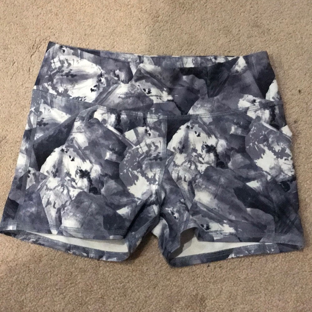 Compression shorts